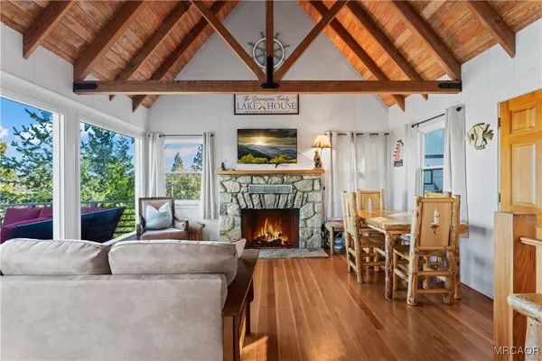 $699,999 | 347 Emerald Drive, Lake Arrowhead, CA 92352