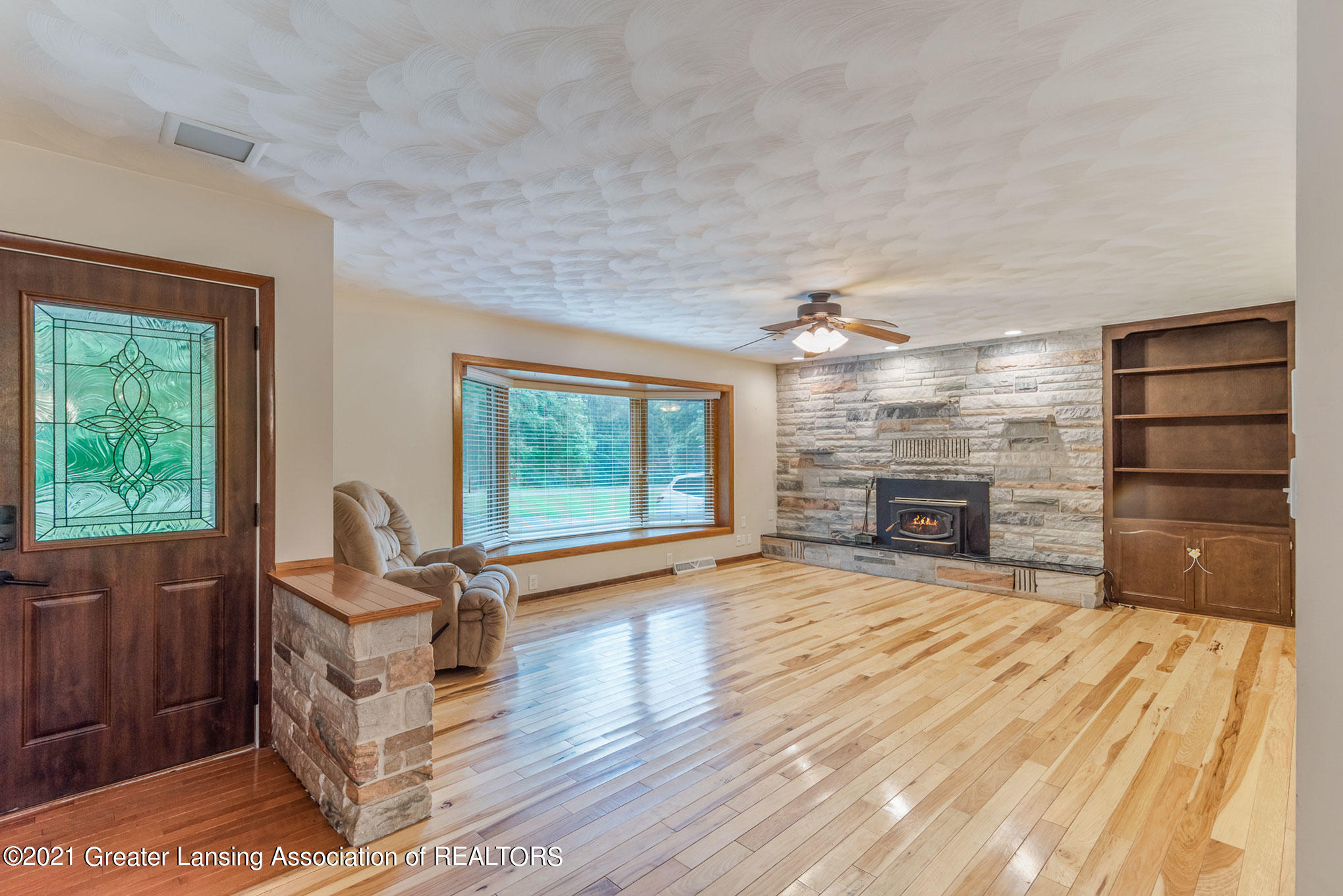 2495 North Meridian Road Ovid, MI 48866 - Photo 7 of 29 4