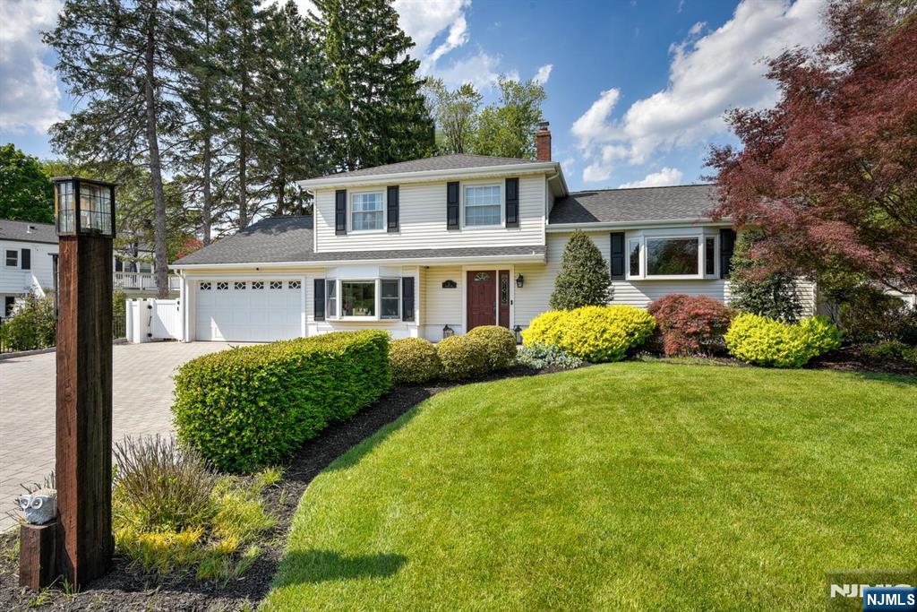 11 Carlisle Road Wayne, NJ 07470 - Photo 5 of 50