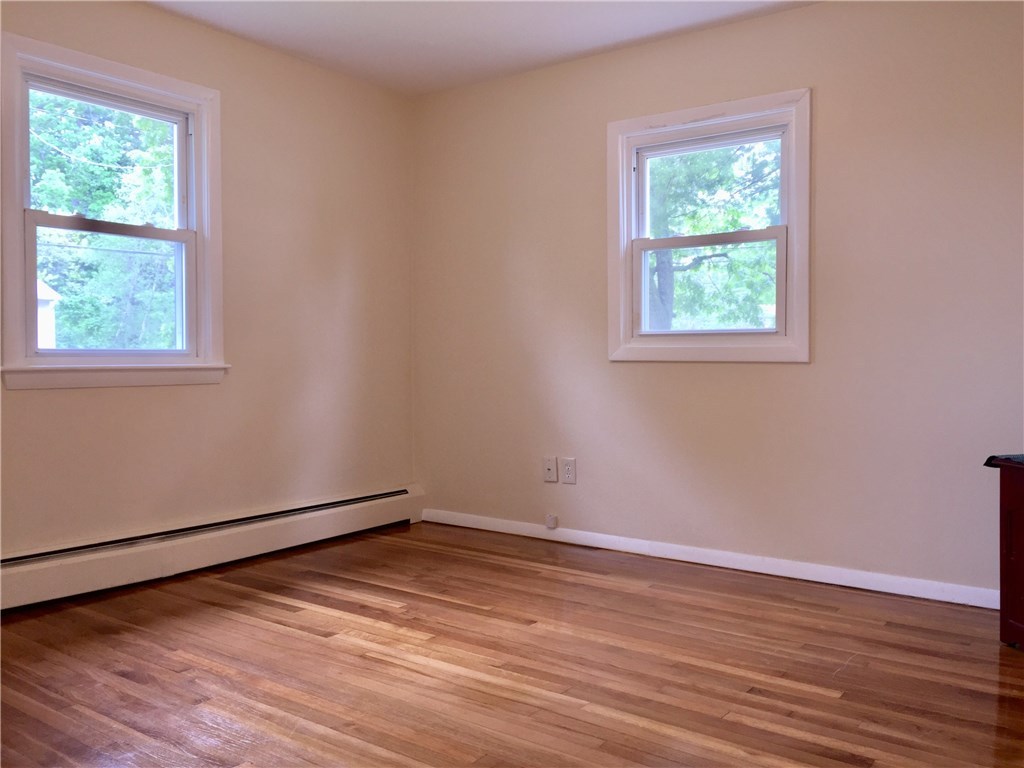 4 Eleanor Drive Coventry, RI 02816 - Photo 18 of 27