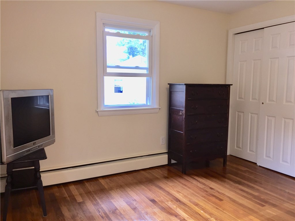 4 Eleanor Drive Coventry, RI 02816 - Photo 19 of 27
