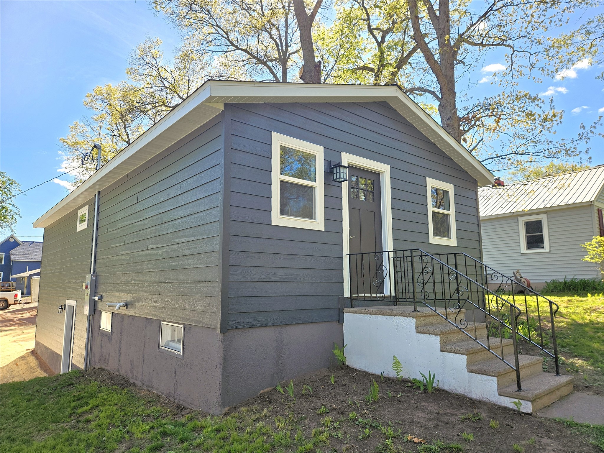 411 Poplar Street Spooner, WI 54801 - Photo 5 of 34