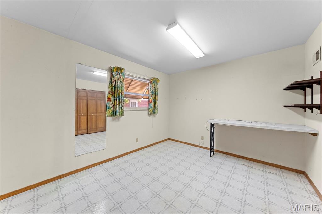 3223 Lin Tel Road St. Louis, MO 63125 - Photo 31 of 39 Gallery Image 31