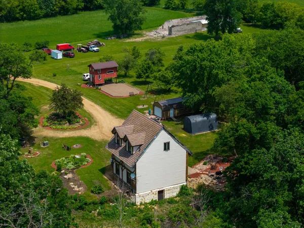 $859,900 | W11333 862nd Street, River Falls, WI 54022