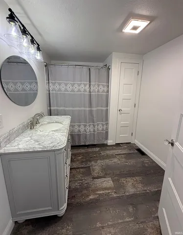 $179,900 | 705 Southwest 1st Street, Washington, IN 47501