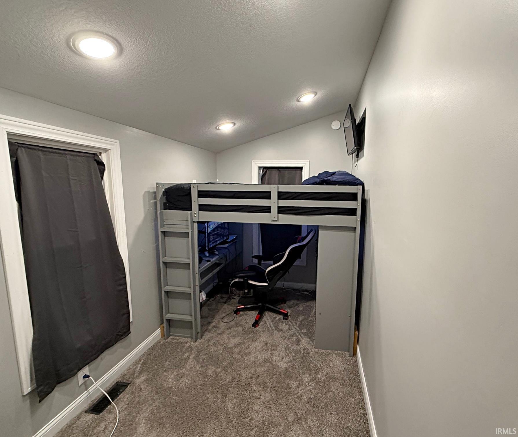 705 Southwest 1st Street Washington, IN 47501 - Photo 20 of 29