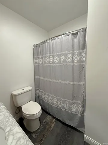 $179,900 | 705 Southwest 1st Street, Washington, IN 47501