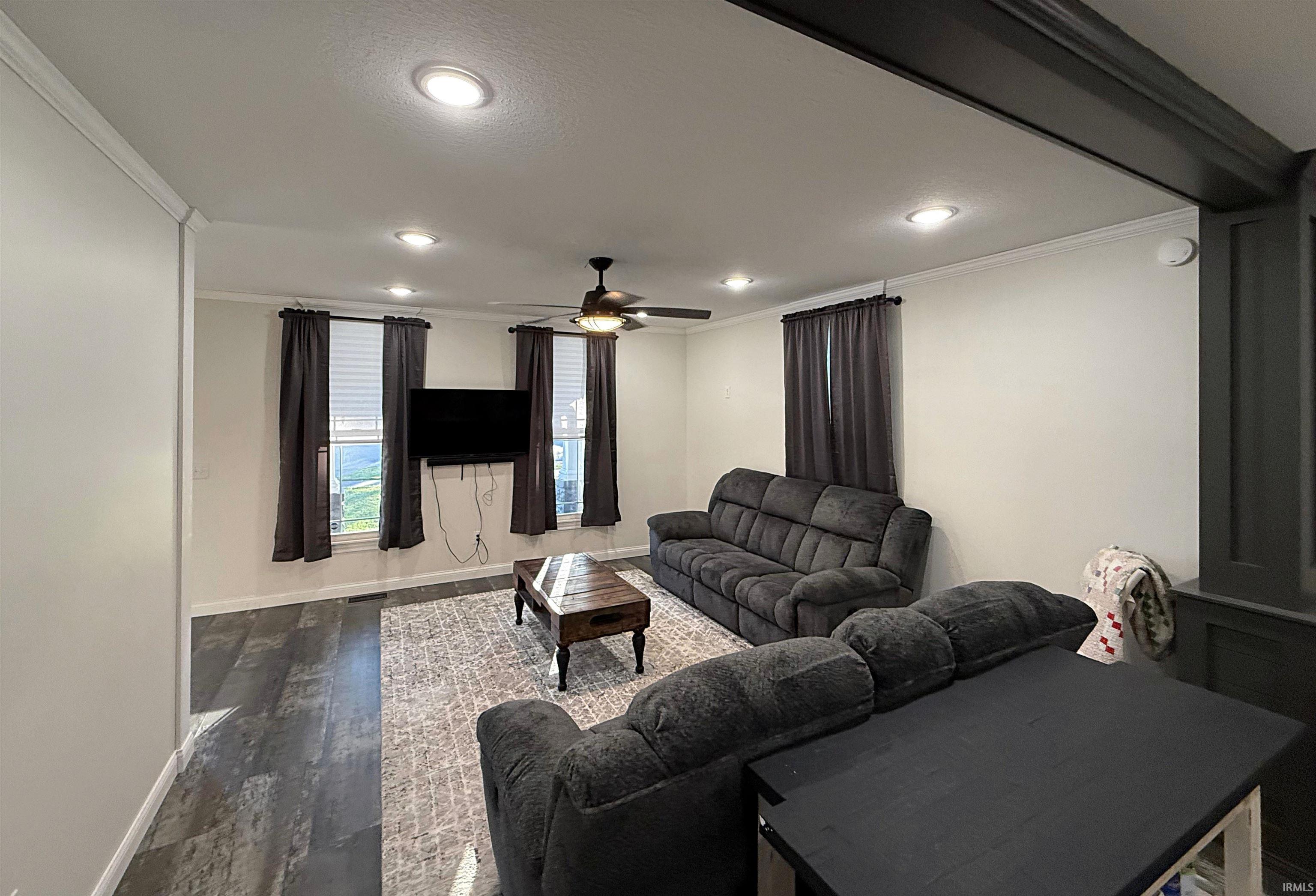 705 Southwest 1st Street Washington, IN 47501 - Photo 5 of 29