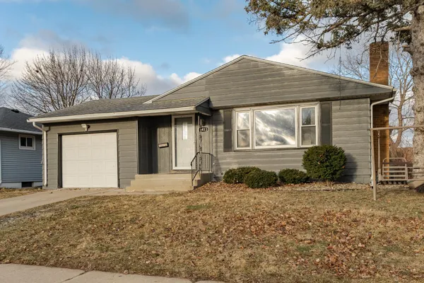 $279,900 | 1413 16th Avenue Northwest, Rochester, MN 55901