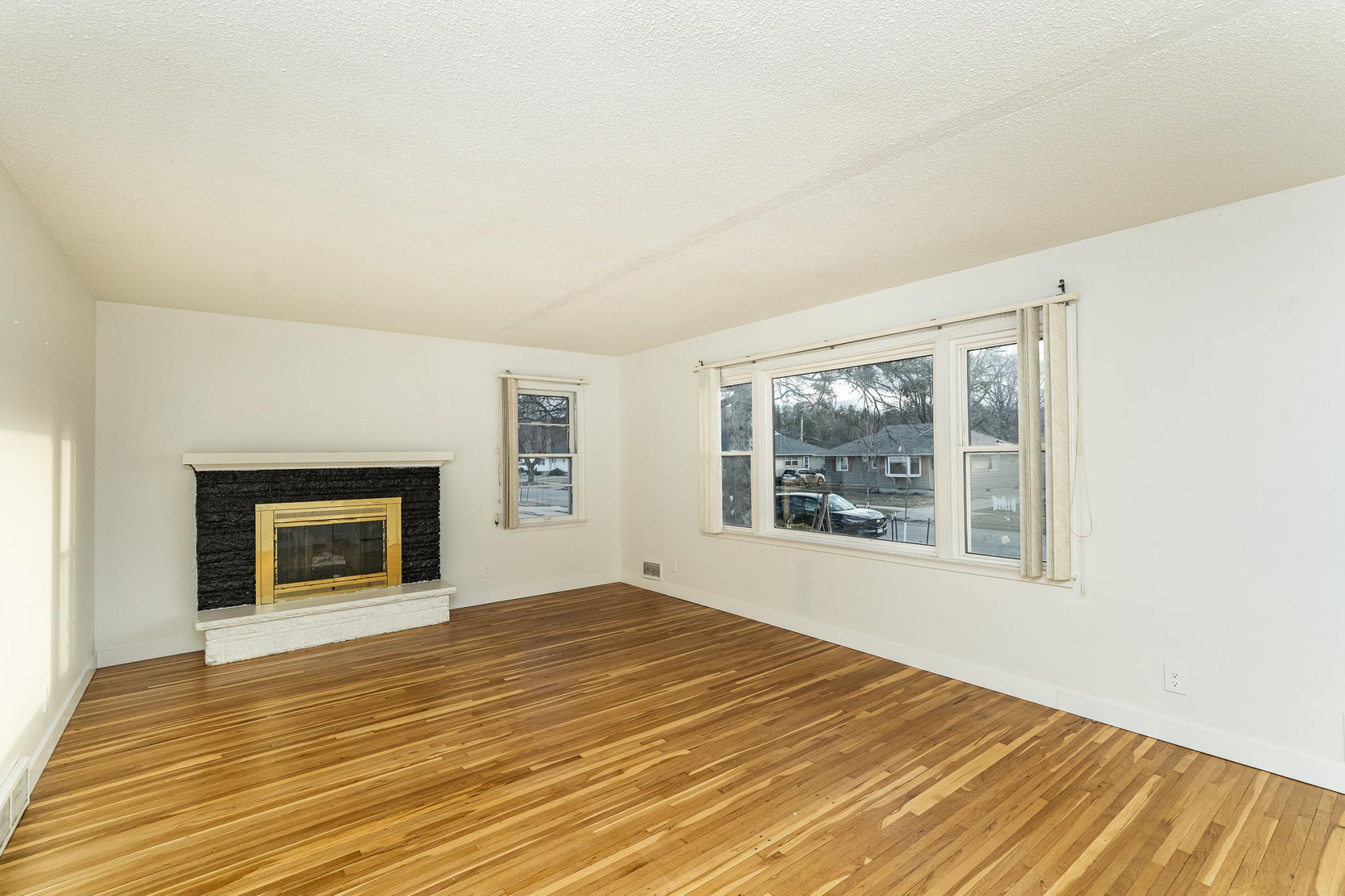 1413 16th Avenue Northwest Rochester, MN 55901 - Photo 2 of 23