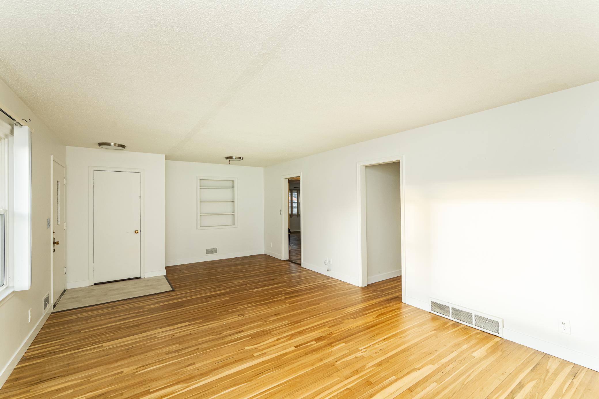 1413 16th Avenue Northwest Rochester, MN 55901 - Photo 4 of 23