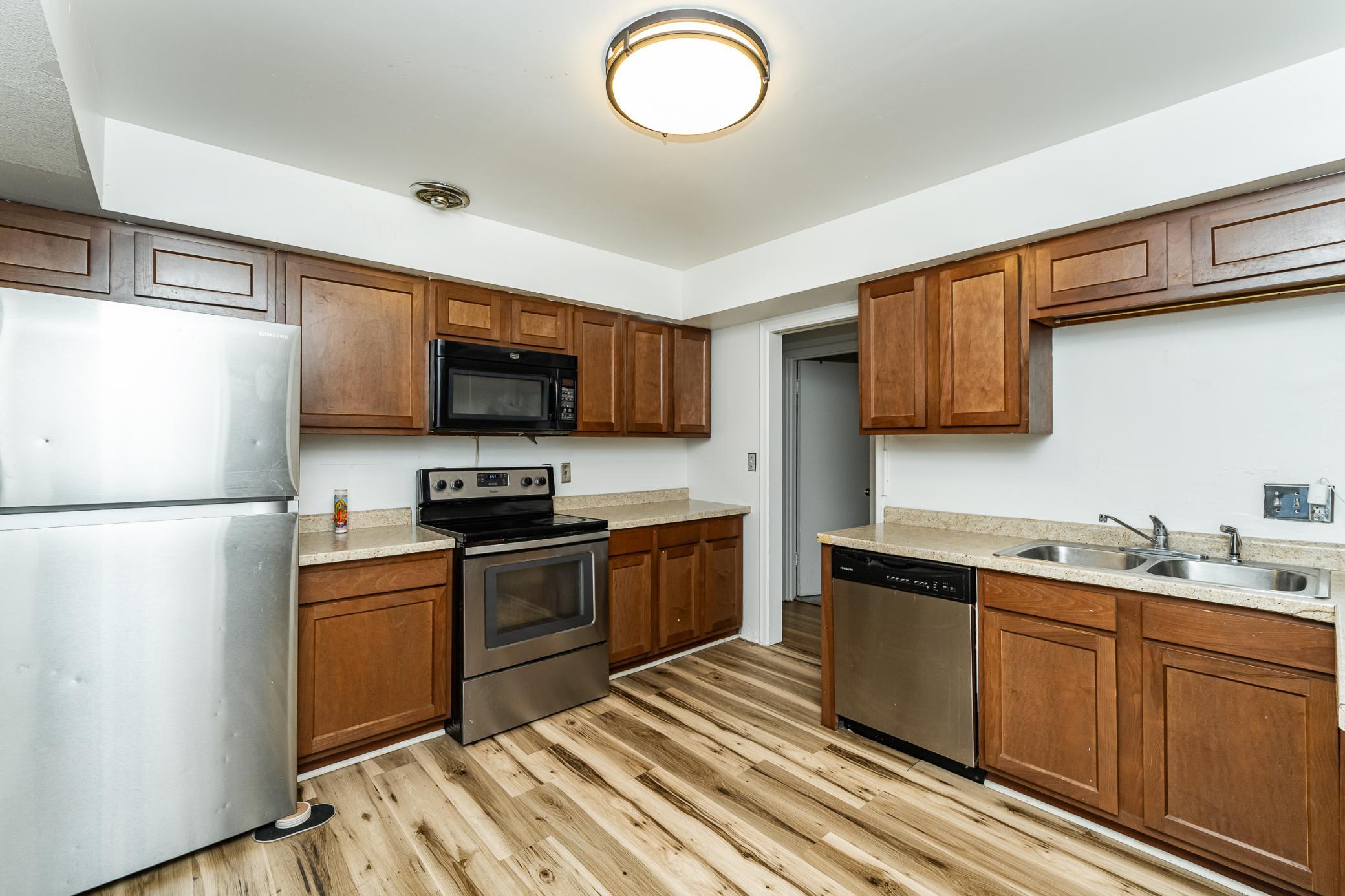 1413 16th Avenue Northwest Rochester, MN 55901 - Photo 6 of 23