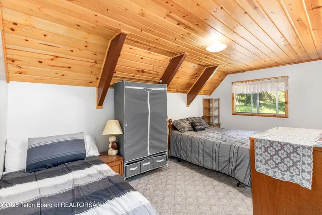 $899,000 | 627 Grandview Drive, Alpine, WY 83128