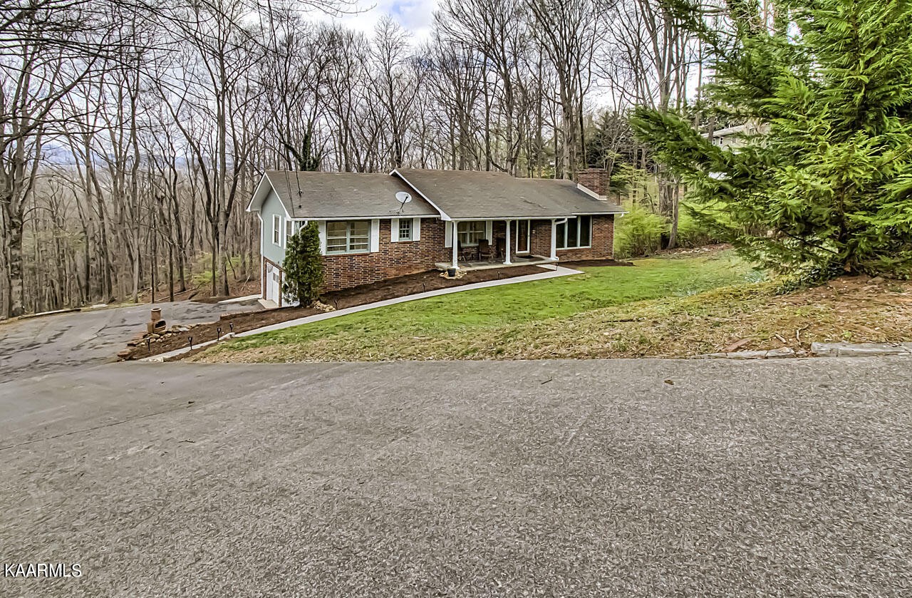 117 Wedgewood Road Oak Ridge, TN 37830 - Photo 2 of 29 Gallery Image 2