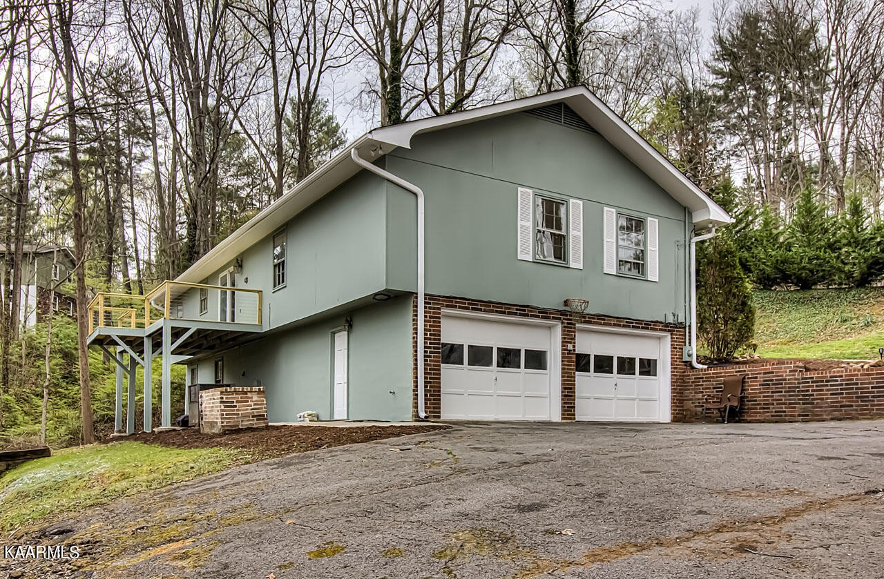 117 Wedgewood Road Oak Ridge, TN 37830 - Photo 3 of 29 Gallery Image 3