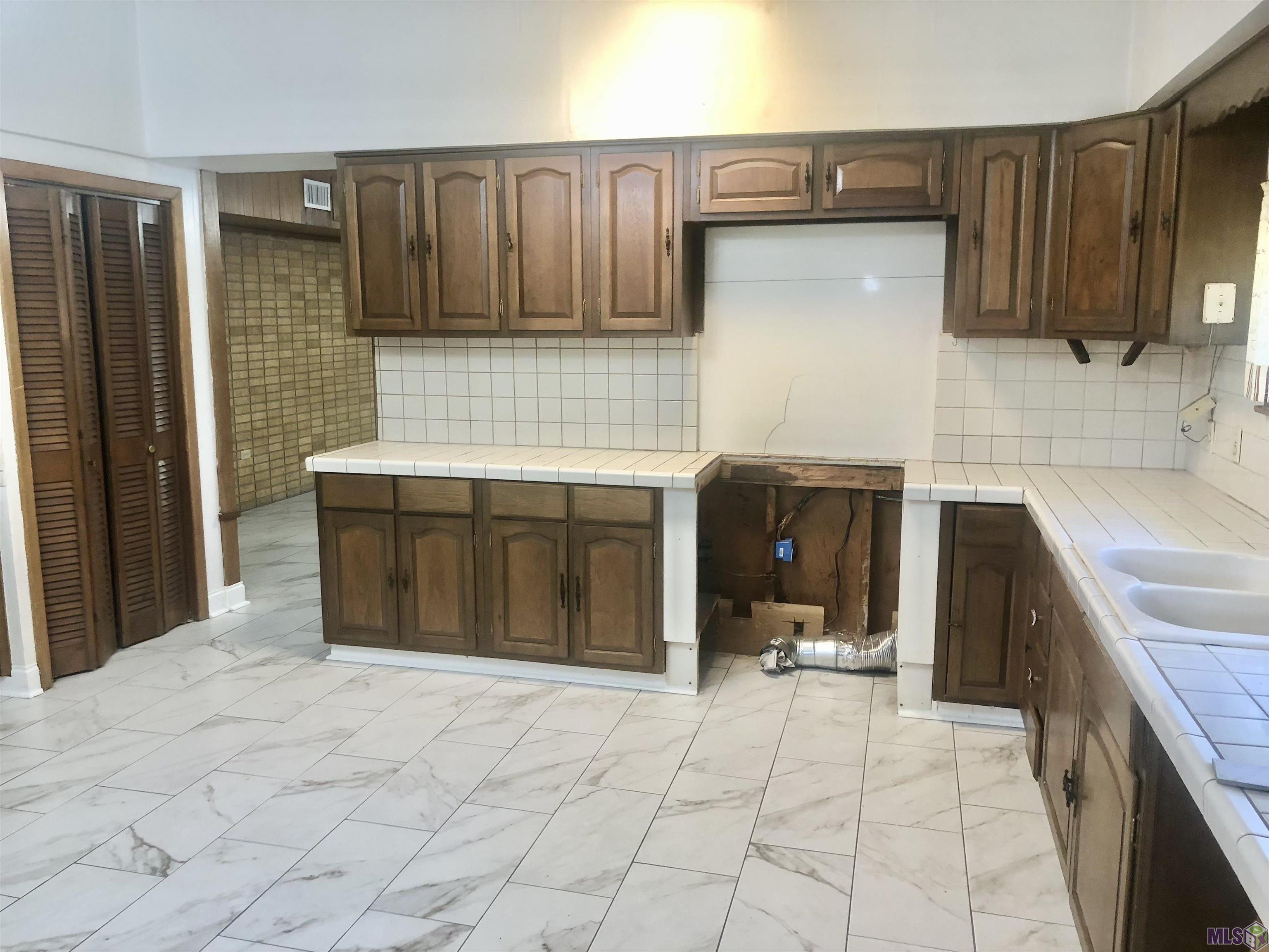 1785 79th Avenue Baton Rouge, LA 70807 - Photo 5 of 16 Gallery Image 5