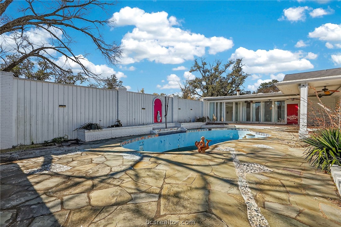 607 South Haswell Drive Bryan, TX 77803 - Photo 43 of 50