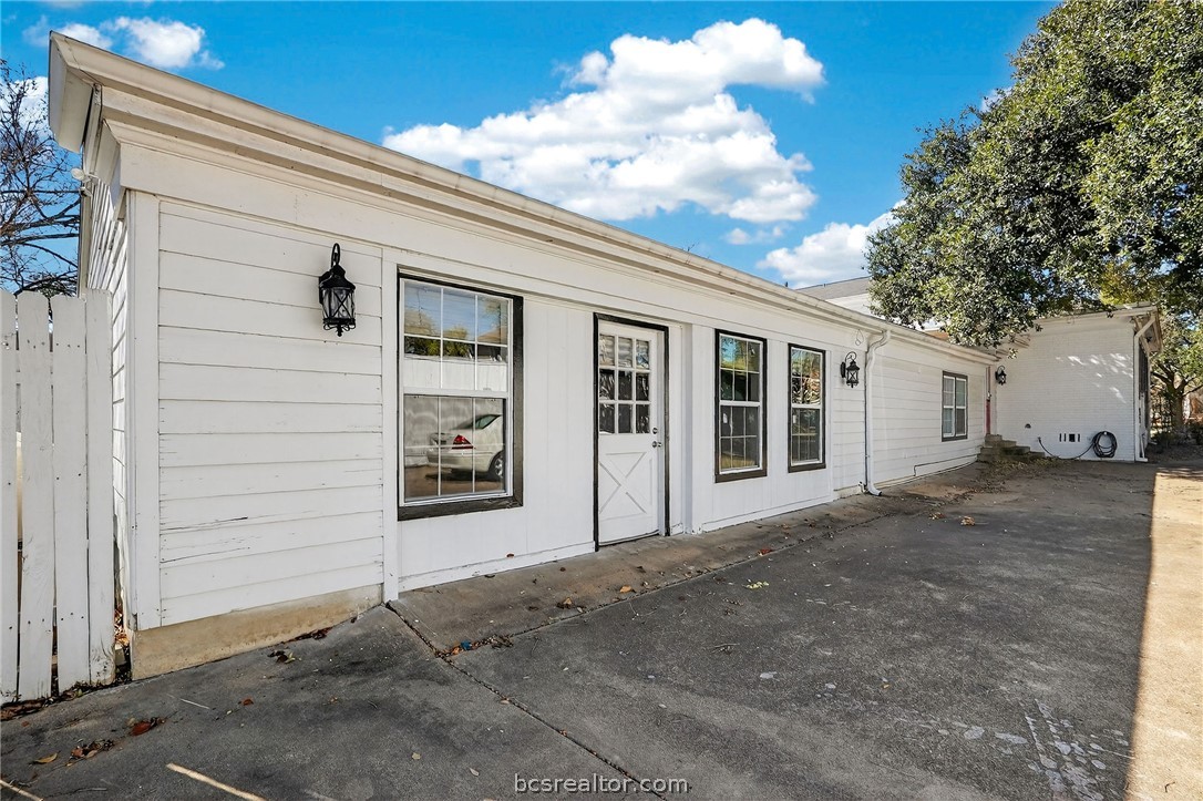 607 South Haswell Drive Bryan, TX 77803 - Photo 46 of 50