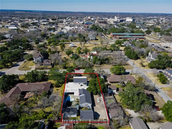 $499,900 | 607 South Haswell Drive, Bryan, TX 77803
