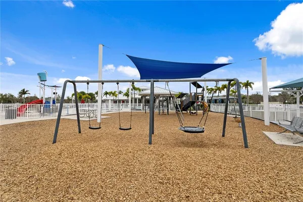 $2,600 | 7109 Paradise Island Court, Sun City Center, FL 33573