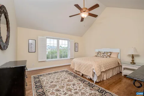 $375,000 | 26 East Pk Vw Drive, Staunton, VA 24401