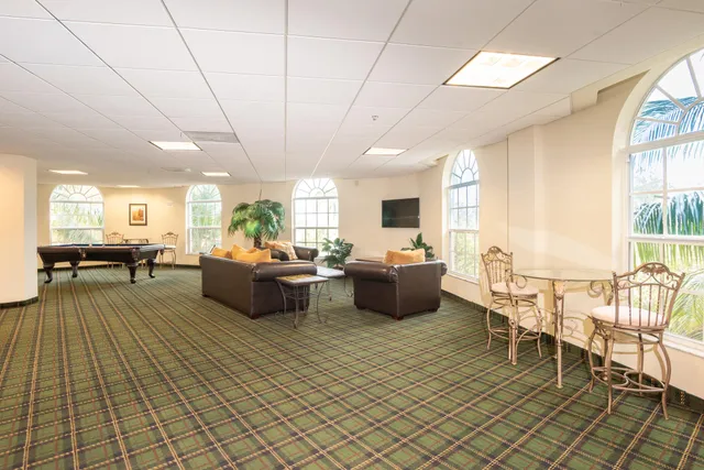 $2,250 | 1650 Presidential Way, Unit 306, West Palm Beach, FL 33401