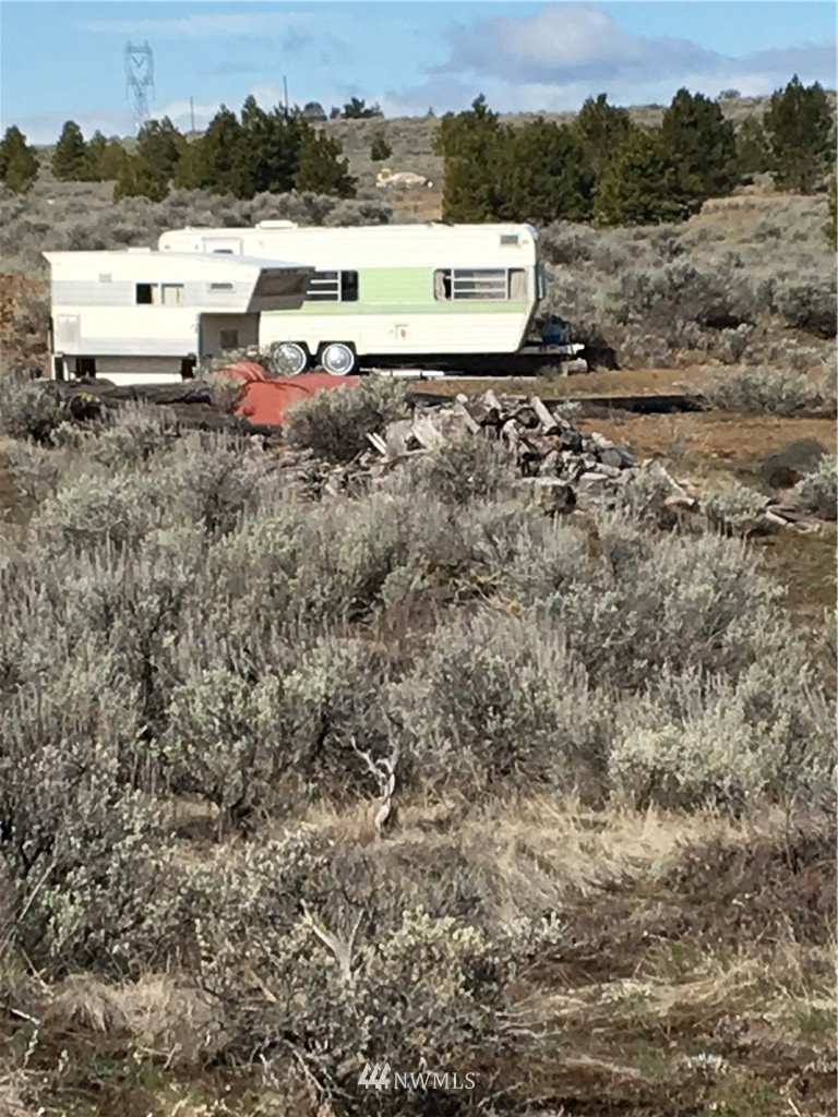 409 Husky Run Road East Wenatchee, WA 98802 - Photo 5 of 7 Gallery Image 5