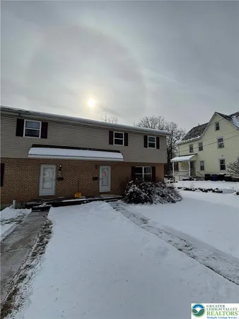 $2,100 | 818 William Street, Pen Argyl, PA 18072