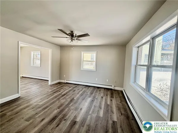 $2,100 | 818 William Street, Pen Argyl, PA 18072