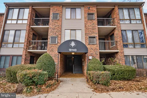 $285,000 | 18140 Chalet Drive, Unit 7303, Germantown, MD 20874