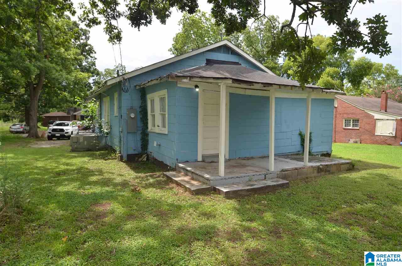 709 30th Street Southwest Birmingham, AL 35211 - Photo 4 of 21