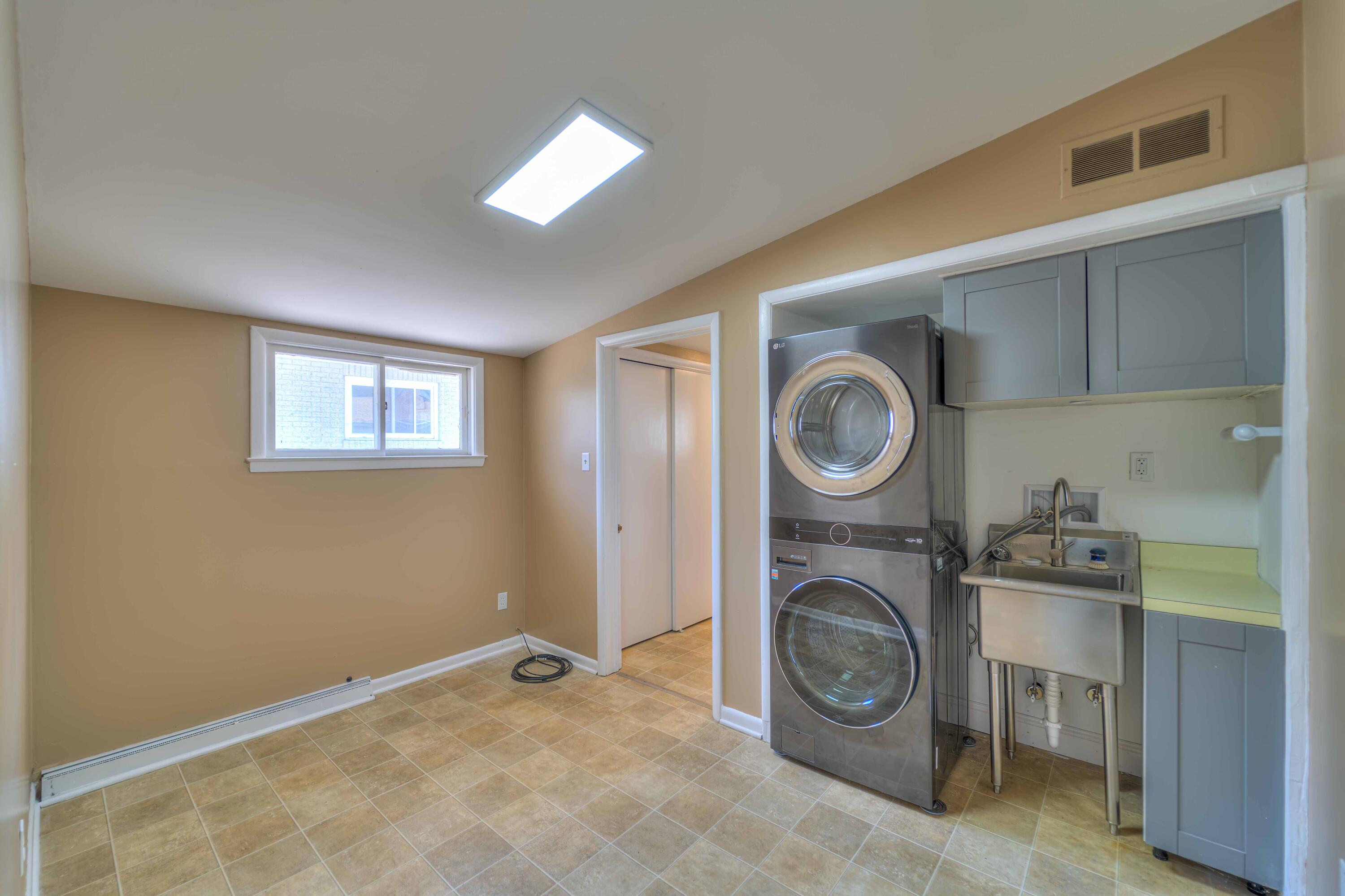 740 Briarcliff Road Jackson, MI 49203 - Photo 20 of 30 407 Briarcliff 26