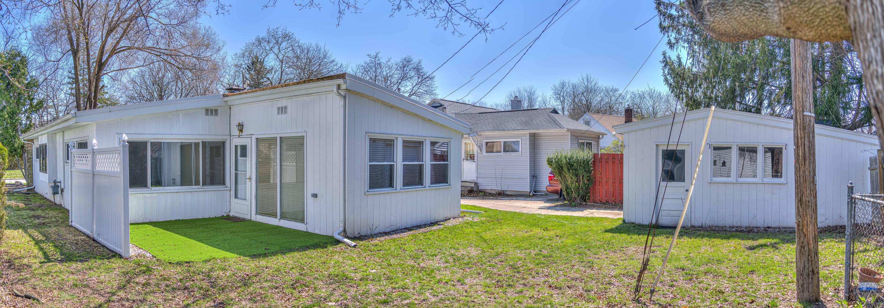 740 Briarcliff Road Jackson, MI 49203 - Photo 2 of 30 407 Briarcliff 05