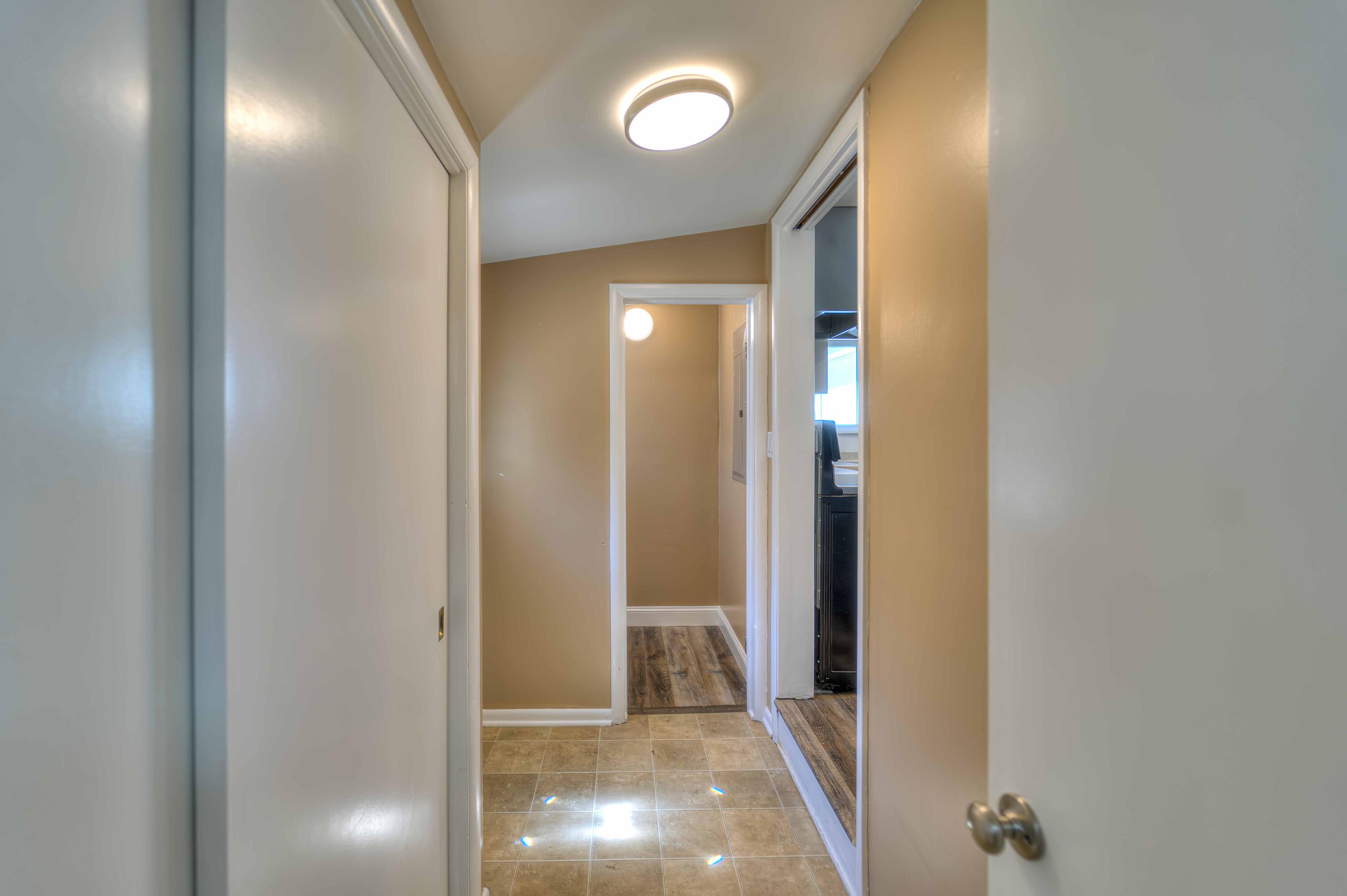 740 Briarcliff Road Jackson, MI 49203 - Photo 22 of 30 407 Briarcliff 28