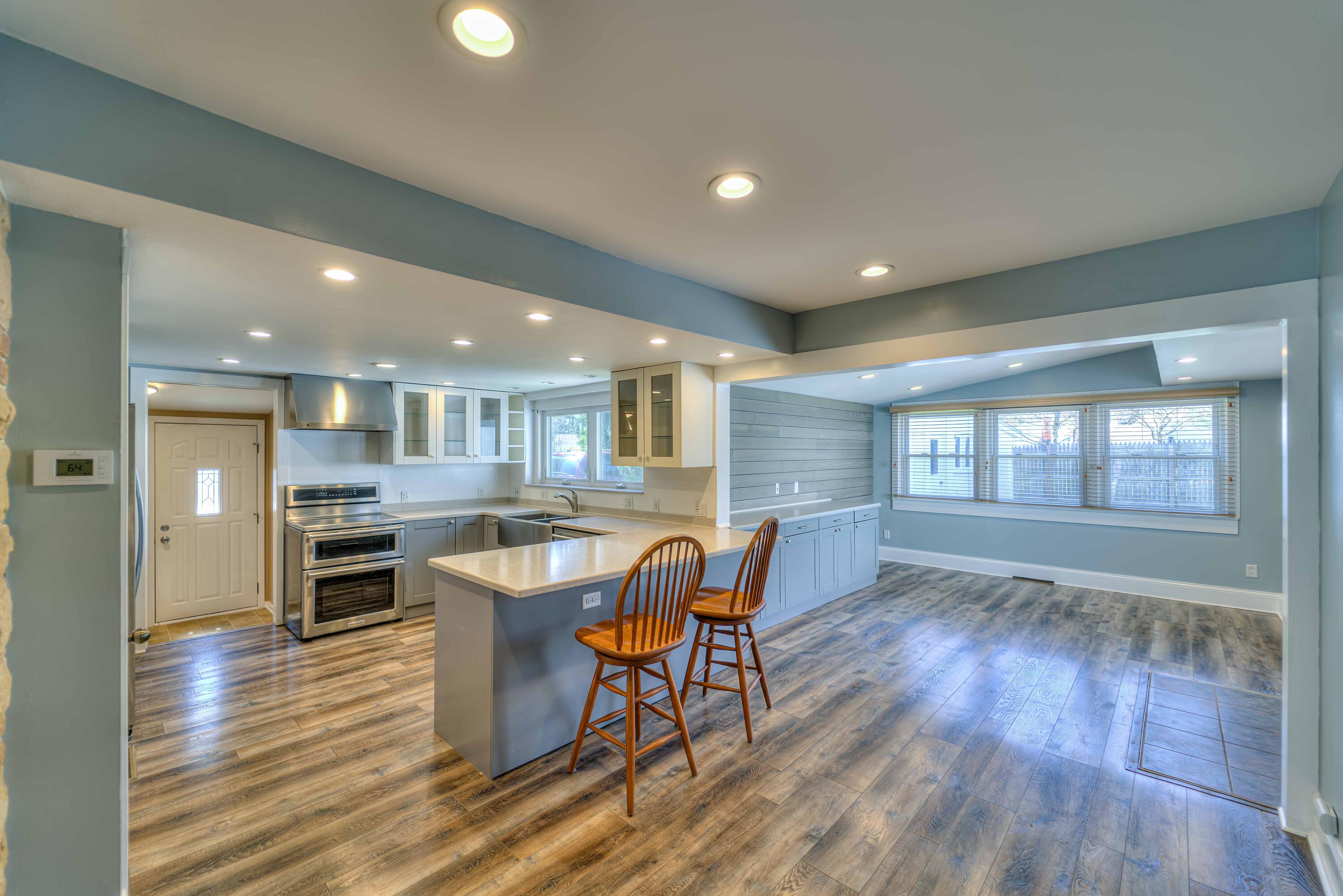 740 Briarcliff Road Jackson, MI 49203 - Photo 8 of 30 407 Briarcliff 14