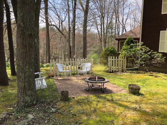 93 Kingston Road Exeter, NH 03833 - Photo 4 of 40