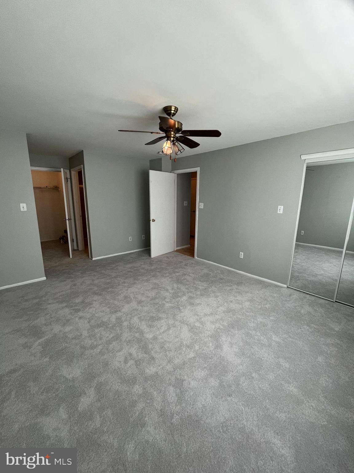 1404 Squirrel Road Marlton, NJ 08053 - Photo 16 of 34 Primary Bedroom - Full bath & walk-in closet