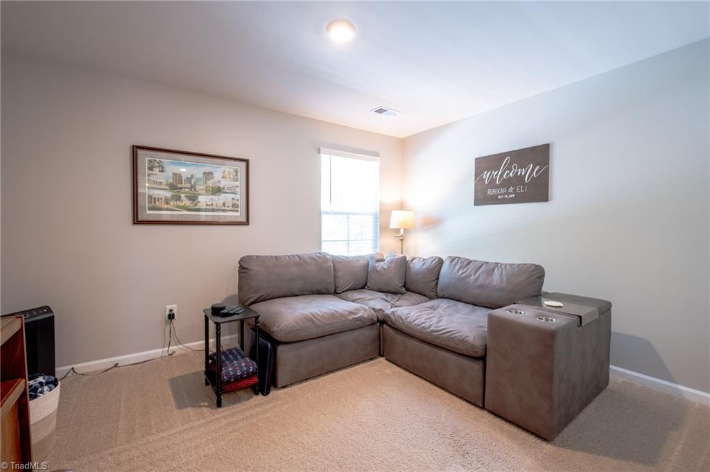 211 Roseberry Loop Burlington, NC 27215 - Photo 15 of 25