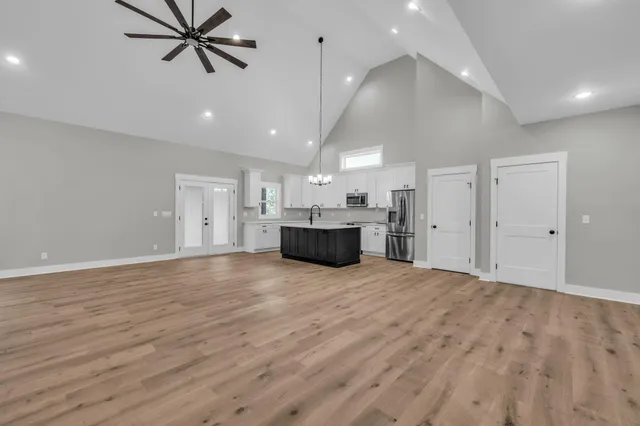 $660,000 | 2848 Lee Pike, Soddy Daisy, TN 37379