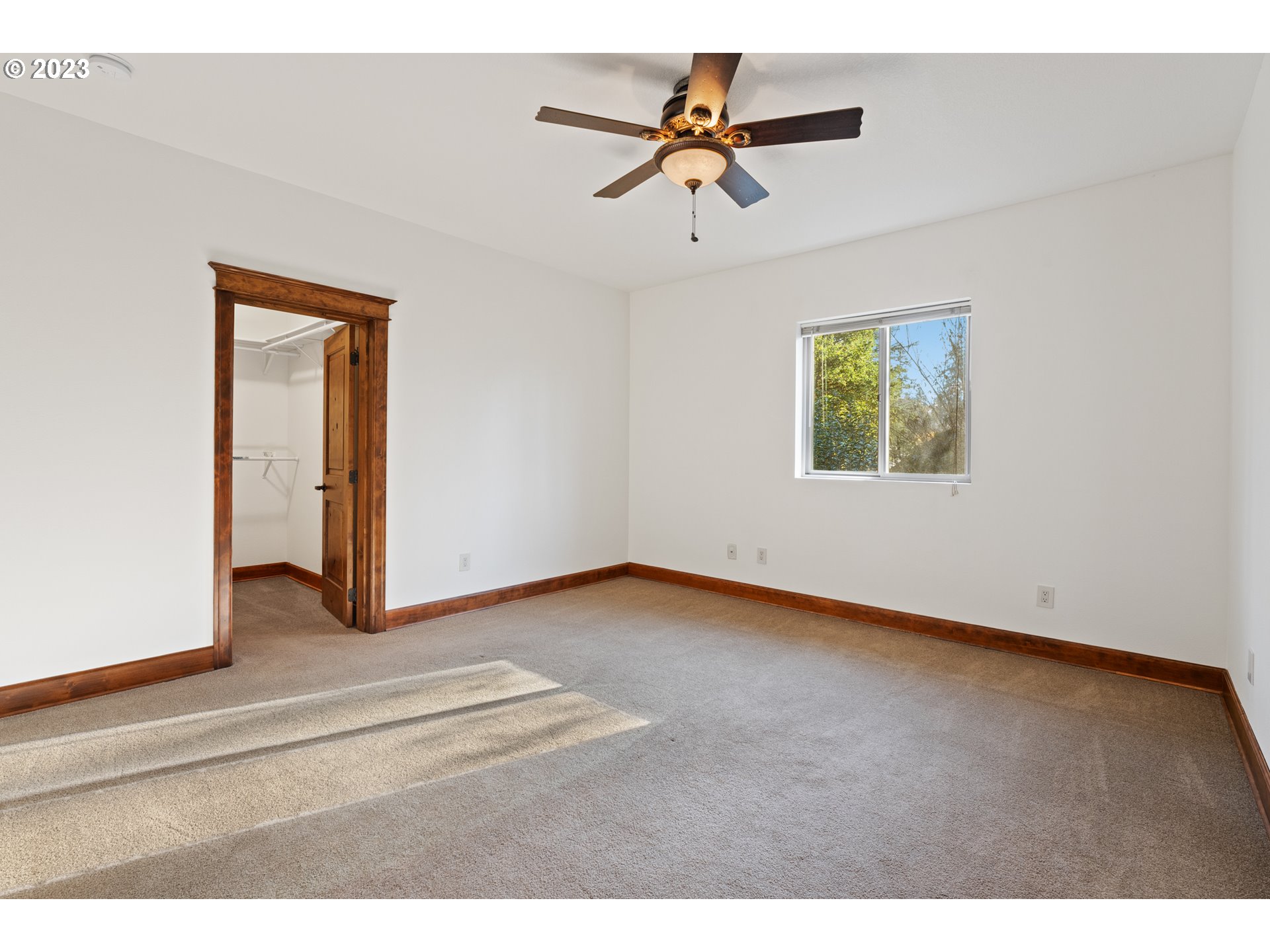 5290 Southwest Childs Road Lake Oswego, OR 97035 - Photo 36 of 48 Gallery Image 36