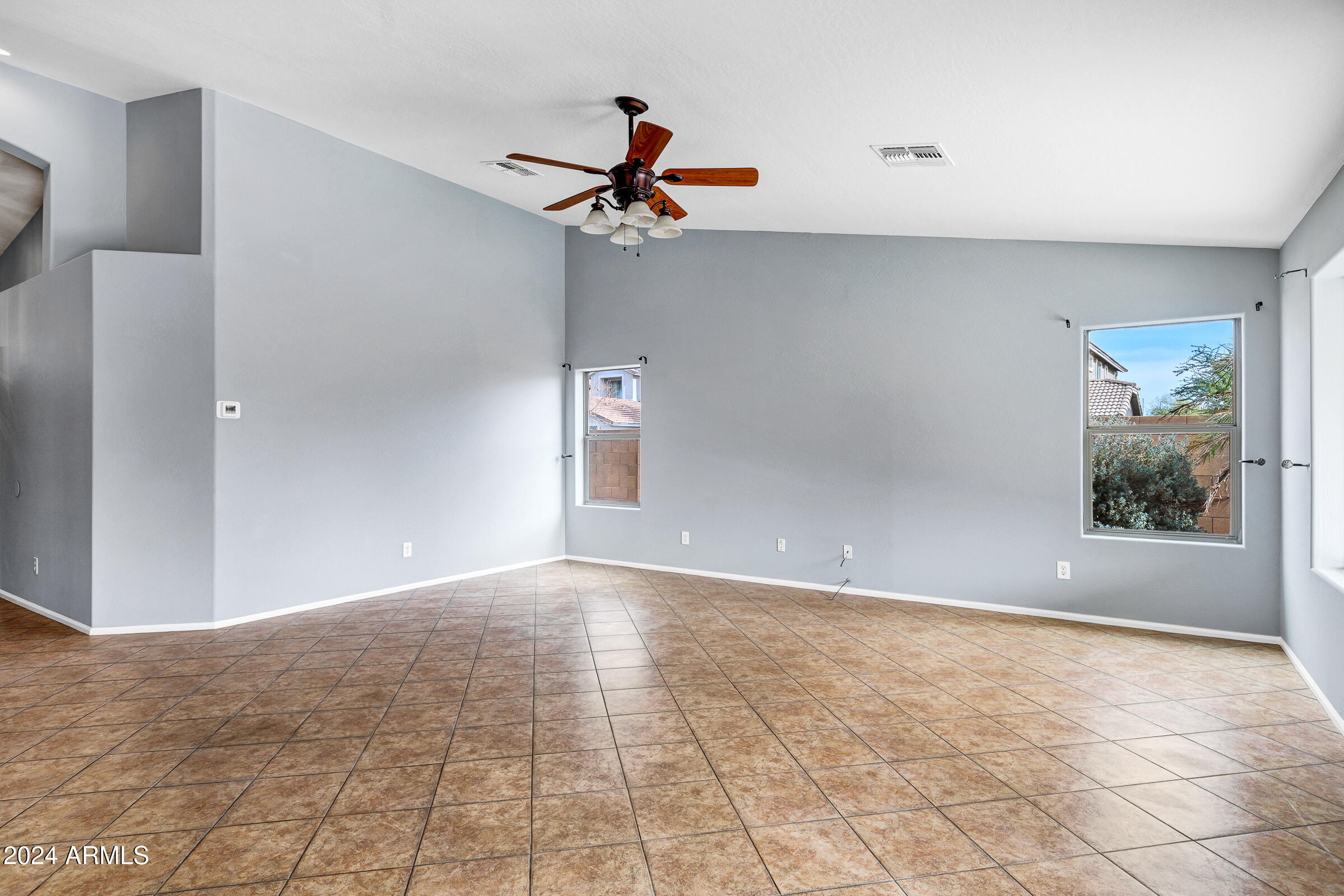 25673 West Crown King Road Buckeye, AZ 85326 - Photo 16 of 38 25673 W Crown King Rd-16
