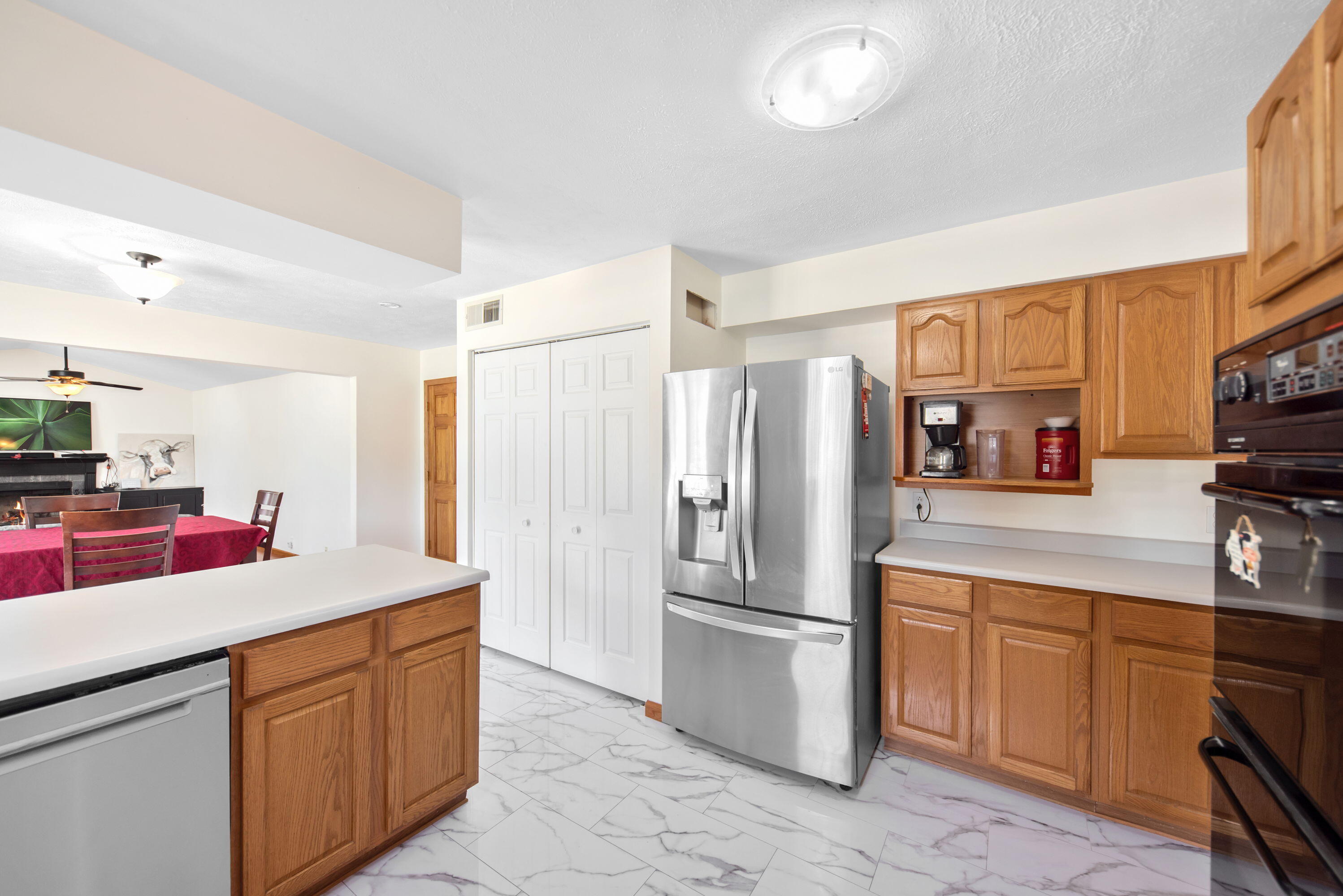 6983 East Division Road Mill Creek, IN 46365 - Photo 17 of 35 2996x2000