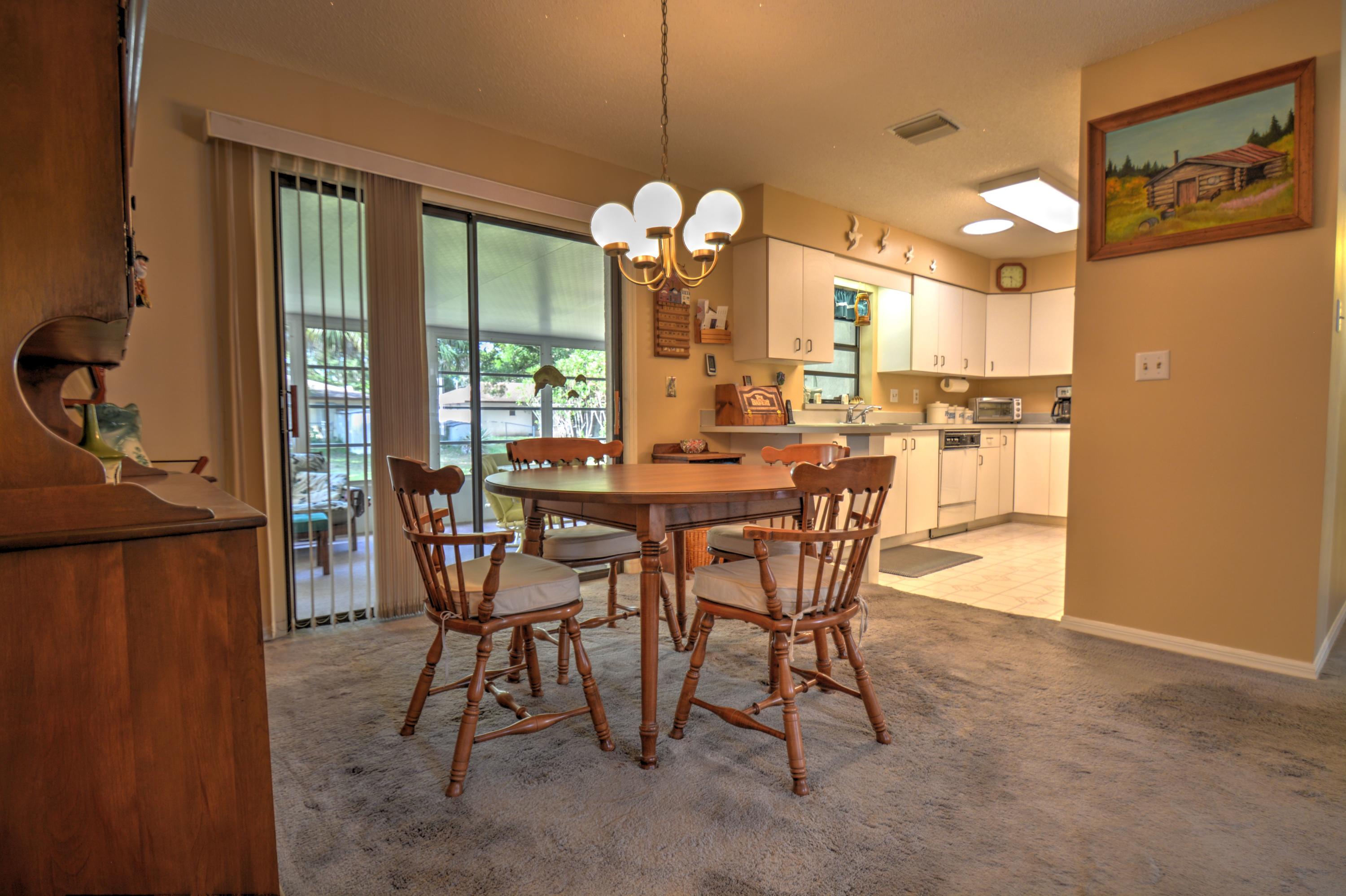 7604 Kenwood Road Fort Pierce, FL 34951 - Photo 6 of 21 Dining