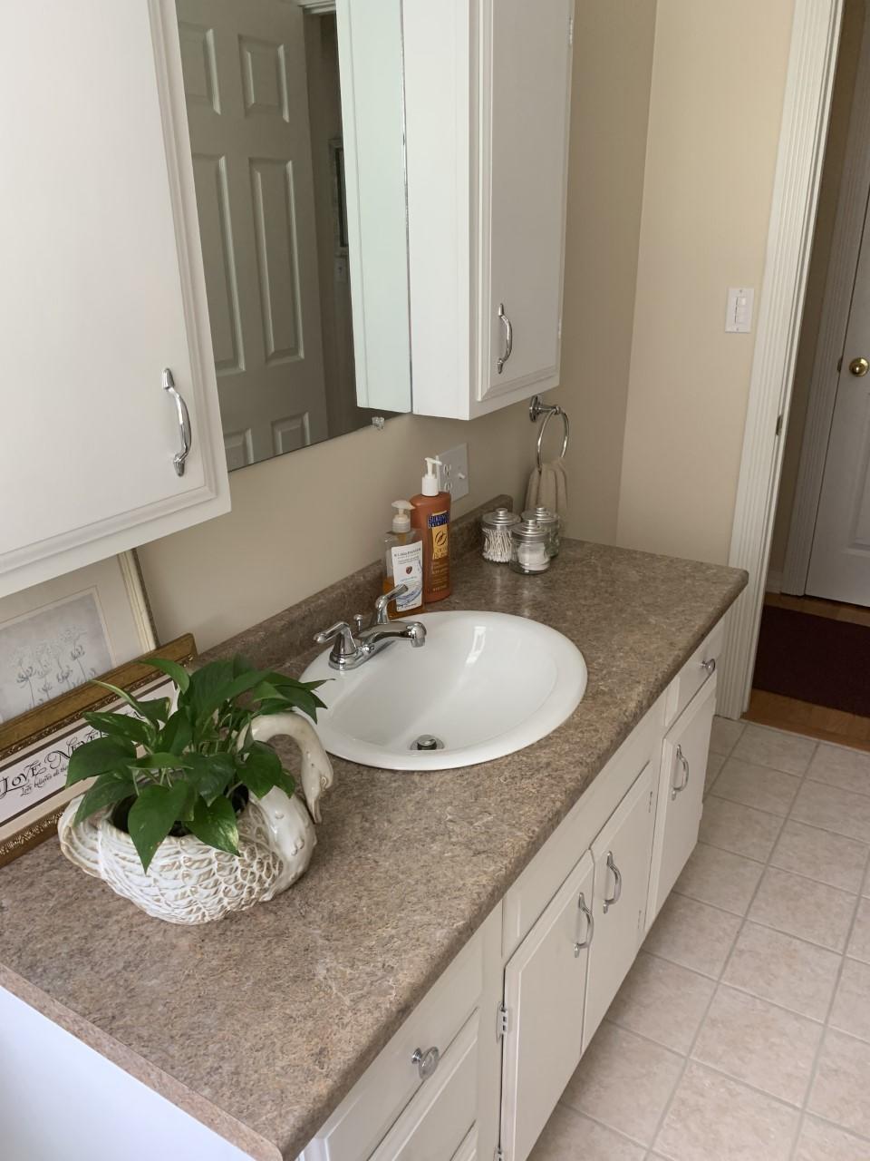 193 Town Farm Road Lincoln, ME 04457 - Photo 14 of 27 Full Bath