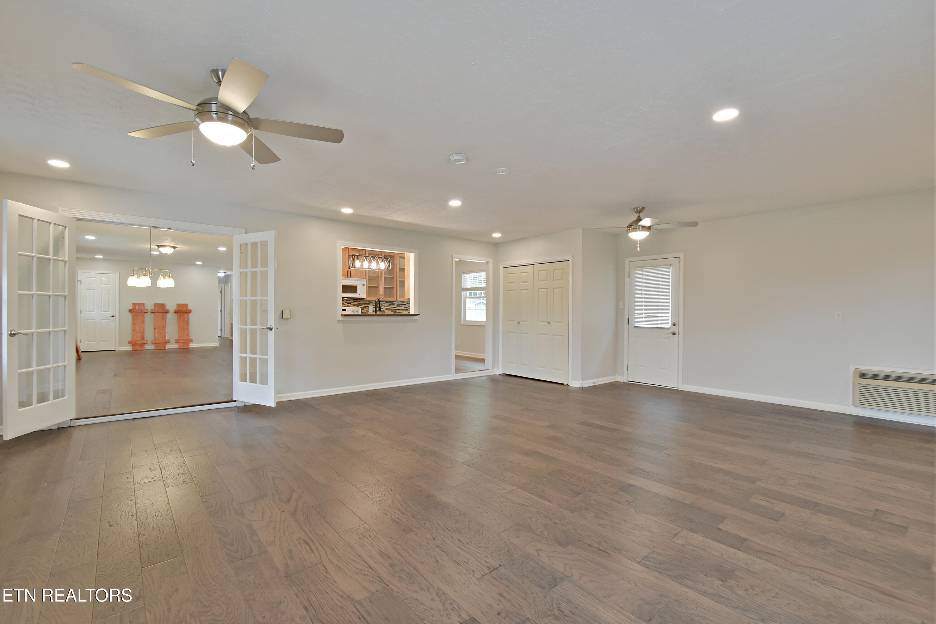 719 McFee Road Knoxville, TN 37934 - Photo 12 of 33 DSC_2223