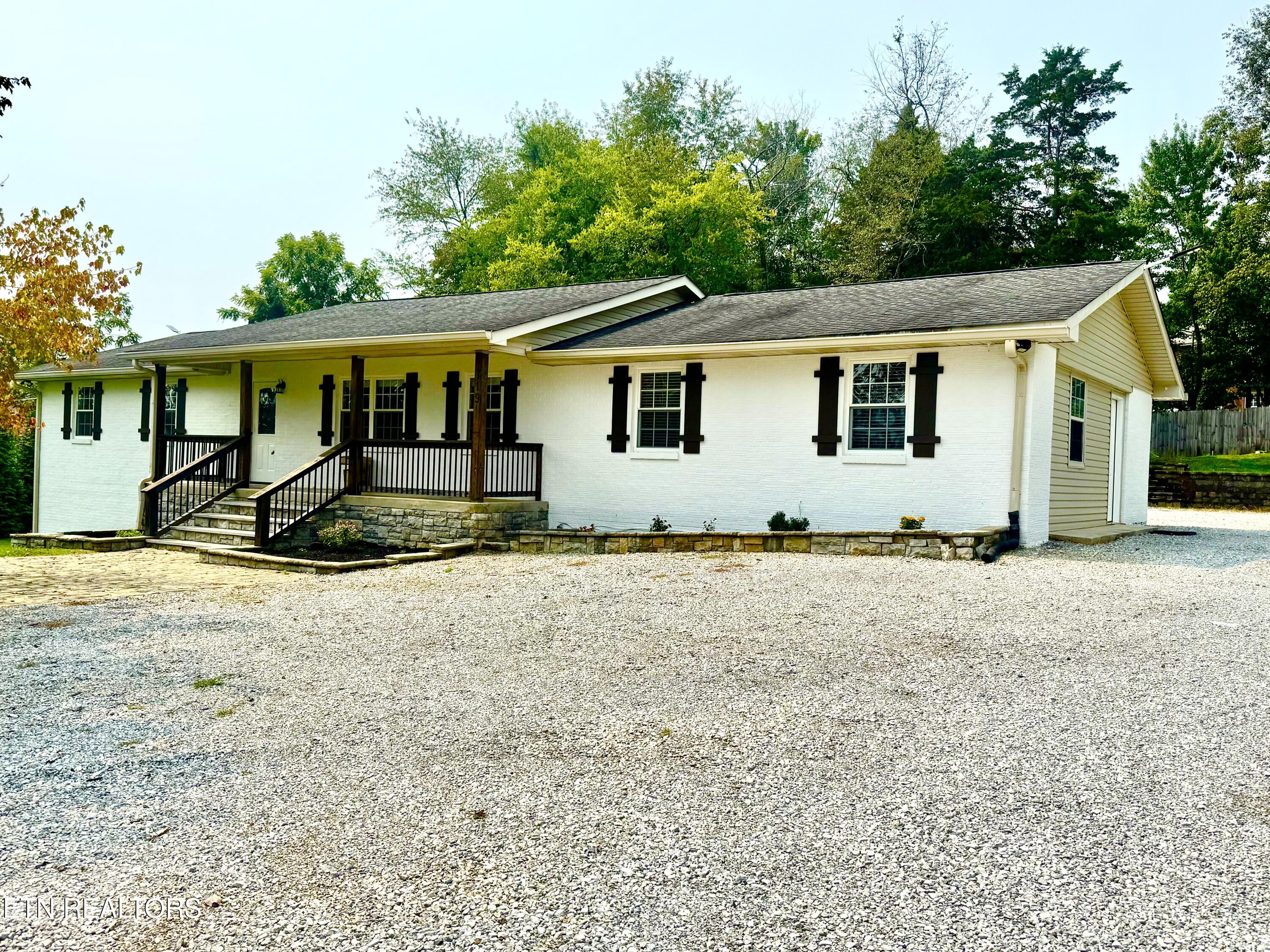 719 McFee Road Knoxville, TN 37934 - Photo 3 of 33 IMG_8411