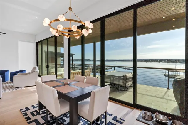 $1,925,000 | 13 Blushing Bride, Graford, TX 76449