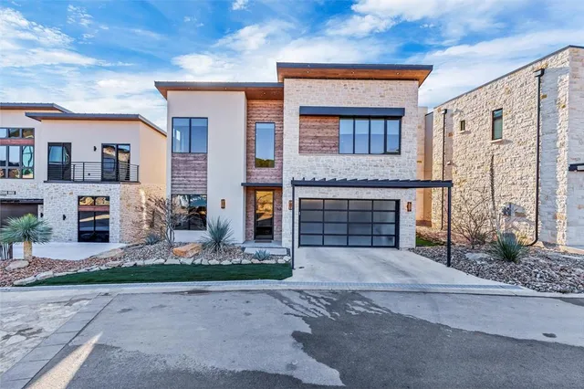 $1,925,000 | 13 Blushing Bride, Graford, TX 76449