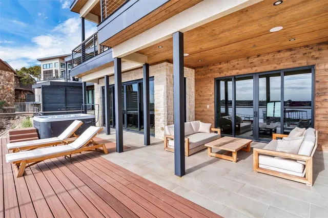 $1,925,000 | 13 Blushing Bride, Graford, TX 76449