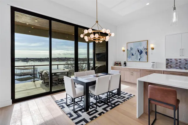 $1,925,000 | 13 Blushing Bride, Graford, TX 76449